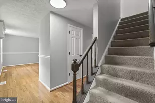 8428 Braddock Way, Columbia, MD 21046 - Photo 4