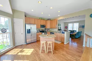 9453 Birdhouse Cir, Columbia, MD 21046 - Photo 16
