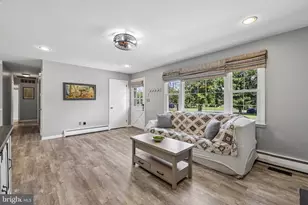 2806 Pinewick Rd, Ellicott City, MD 21042 - Photo 12