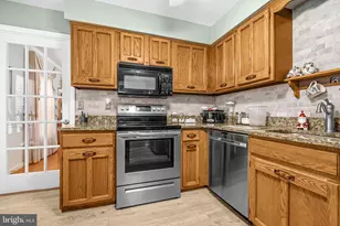 9568 Morning Mews, Columbia, MD 21046 - Photo 16