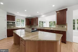 11546 Fox River Dr, Ellicott City, MD 21042 - Photo 18