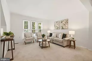 8112 Wooded Glen Ct, Ellicott City, MD 21043 - Photo 4