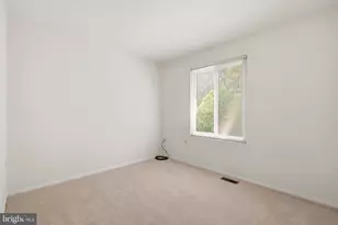 8112 Wooded Glen Ct, Ellicott City, MD 21043 - Photo 18
