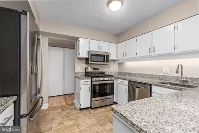 5713 Harpers Farm Road #B, Columbia, MD 21044 - Photo 16