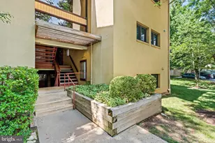 5713 Harpers Farm Rd, Columbia, MD 21044 - Photo 4