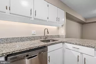 5713 Harpers Farm Rd, Columbia, MD 21044 - Photo 14