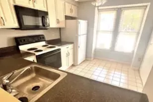 9547 Quarry Bridge Ct, Columbia, MD 21046 - Photo 4