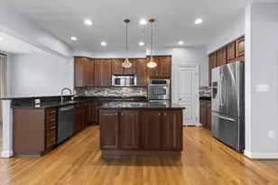 10512 Old Ellicott Cir, Ellicott City, MD 21042 - Photo 14