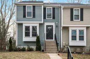6121 Cedar Wood Dr, Columbia, MD 21044 - Photo 1