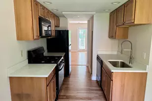 5828 Alderleaf Pl, Columbia, MD 21045 - Photo 2