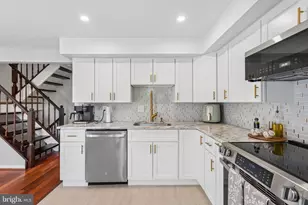 9286 Pirates Cove, Columbia, MD 21046 - Photo 10