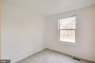 7201 Sleepsoft Cir, Columbia, MD 21045 - Photo 8