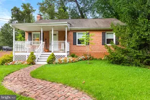 5718 Leaf Ln, Elkridge, MD 21075 - Photo 2
