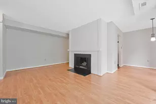 10572 Twin Rivers Rd, Columbia, MD 21044 - Photo 8
