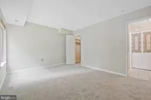 10572 Twin Rivers Rd, Columbia, MD 21044 - Photo 20