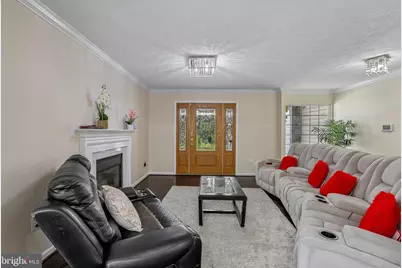 9236 Stream View Lane, Laurel, MD 20723 - Photo 4