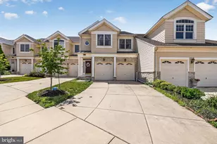 8702 Timber Oak Ln, Laurel, MD 20723 - Photo 1