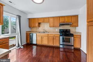 10390 Faulkner Ridge Cir, Columbia, MD 21044 - Photo 10