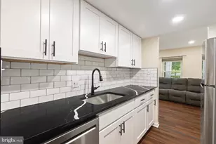 8802 Tamar Dr, Columbia, MD 21045 - Photo 10