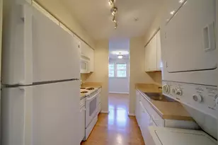 8513 Falls Run Rd, Ellicott City, MD 21043 - Photo 12