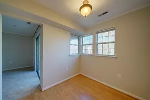 8513 Falls Run Rd, Ellicott City, MD 21043 - Photo 12