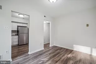 8857 Tamebird Ct, Columbia, MD 21045 - Photo 12