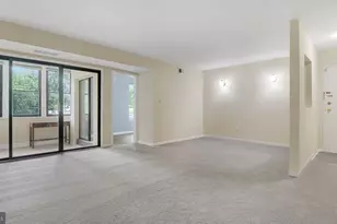 9653 White Acre Rd, Columbia, MD 21045 - Photo 4