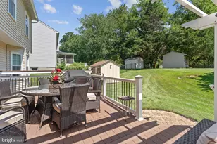 6208 Greenleaf Ln E, Elkridge, MD 21075 - Photo 8