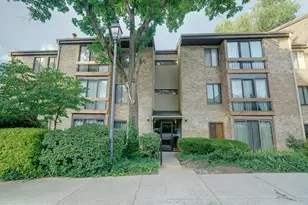 10566 Twin Rivers Rd, Columbia, MD 21044 - Photo 1