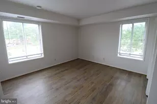 10850 Green Mountain Cir, Columbia, MD 21044 - Photo 14