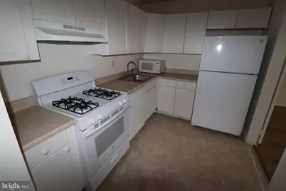 10850 Green Mountain Circle #303, Columbia, MD 21044 - Photo 6