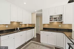5610 Vantage Point Rd, Columbia, MD 21044 - Photo 6