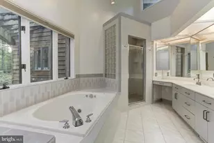 10373 Currycomb Ct, Columbia, MD 21044 - Photo 18