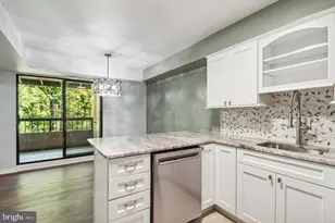 5667 Harpers Farm Rd, Columbia, MD 21044 - Photo 4