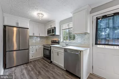 9203 Redbridge Court, Laurel, MD 20723 - Photo 6