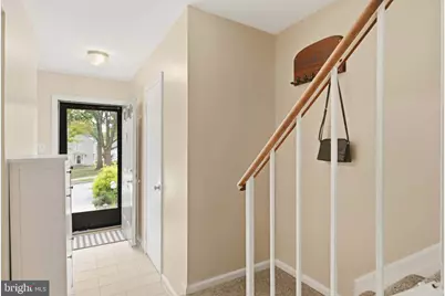 8805 Willowwood Way, Jessup, MD 20794 - Photo 4