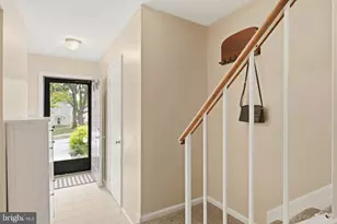 8805 Willowwood Way, Jessup, MD 20794 - Photo 4