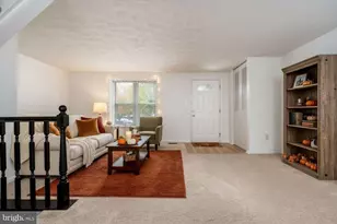 8210 Cambridge Ct, Jessup, MD 20794 - Photo 4