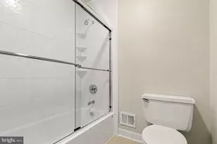 10800 Green Mountain Cir, Columbia, MD 21044 - Photo 40