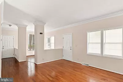 7661 Bluff Point Lane, Elkridge, MD 21075 - Photo 4