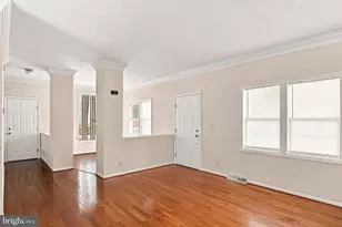 7661 Bluff Point Ln, Elkridge, MD 21075 - Photo 4