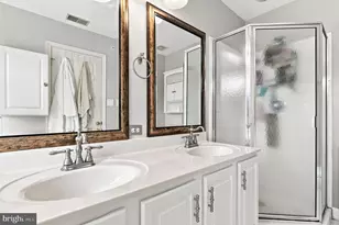 5707 Goldfinch Ct, Ellicott City, MD 21043 - Photo 18