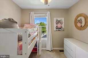 7737 Chatfield Ln, Ellicott City, MD 21043 - Photo 26