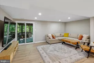 7737 Chatfield Ln, Ellicott City, MD 21043 - Photo 32