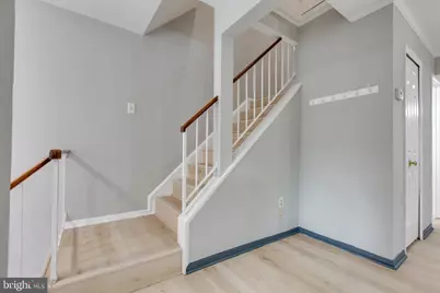 7717 Heatherside Lane, Ellicott City, MD 21043 - Photo 10