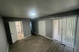 10595 Twin Rivers Rd, Columbia, MD 21044 - Photo 8