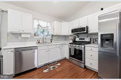 6404 Julie Ann Drive, Hanover, MD 21076 - Photo 16