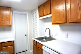 5430 El Camino, Columbia, MD 21044 - Photo 10