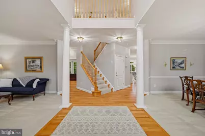 8208 Michaels Rdg, Ellicott City, MD 21043 - Photo 4