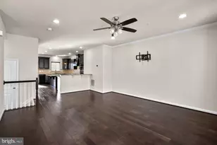 7977 Alchemy Wy, Elkridge, MD 21075 - Photo 2
